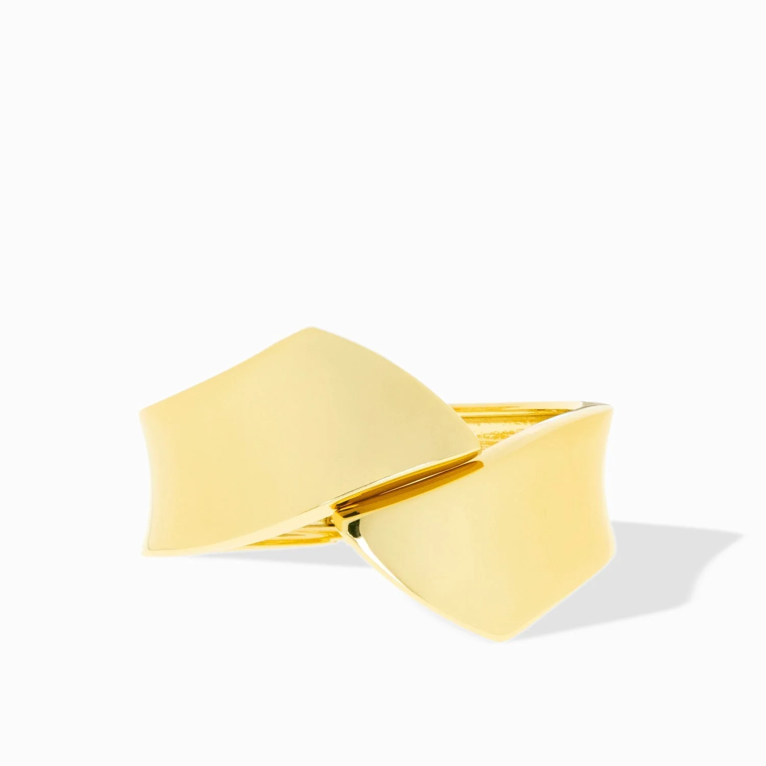 the Alexandra overlap cuff